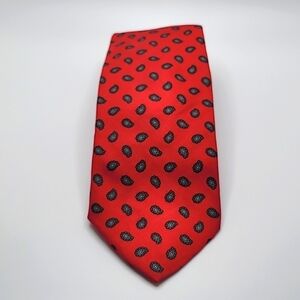 Wilson's Red Paisley Men's Tie Made in USA